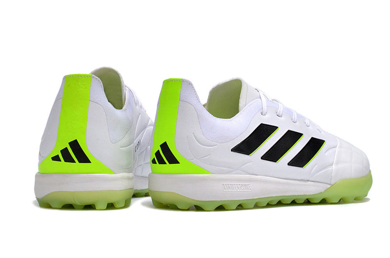 Chuteira Society Copa Pure .3