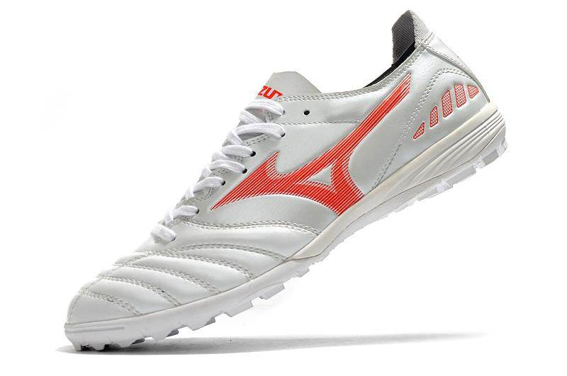 Chuteira Morelia NEO III PRO Society