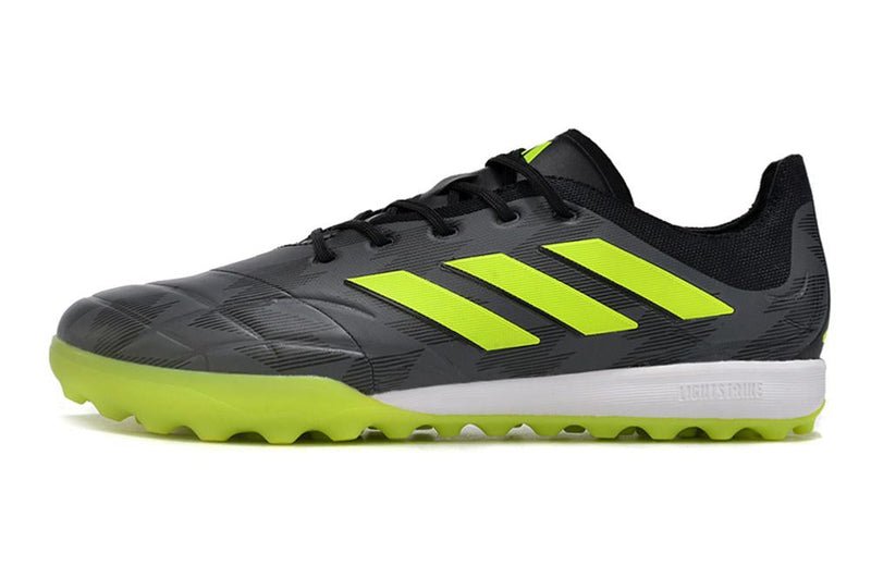 Chuteira  Copa Pure 3 Society