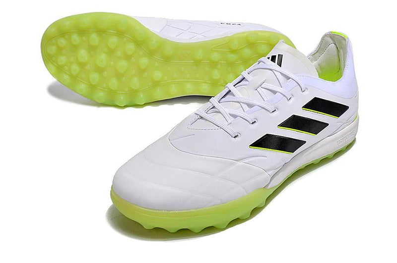 Chuteira  Copa Pure 3 Society