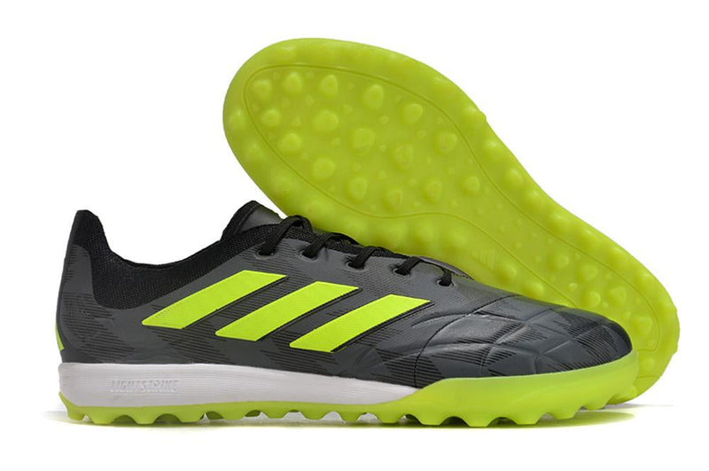 Chuteira  Copa Pure 3 Society